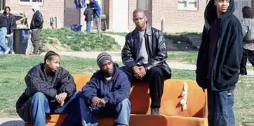 暴力执法曾先生或许该庆幸他遇到的是瑞典警察