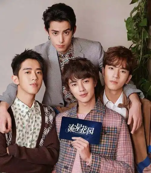 啧啧,这堂开学第一课上砸了
