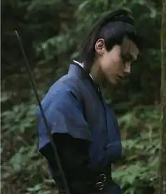 陈坤携倪妮到快乐大本营,深情歌唱为何遭谢娜嫌弃