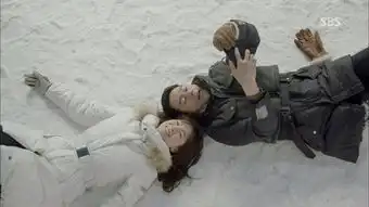 宋慧乔首晒照宋仲基宋慧乔牵线媒人竟是一线韩星赵寅成