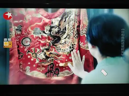 汉绣化身雪烟绫亮相倾城时光,武汉特色非遗推动剧情发展
