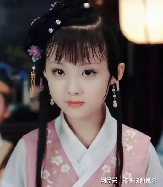 还记得小戏骨红楼梦里的林黛玉吗她现在长这样
