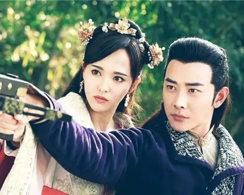 唐嫣罗晋庆结婚周年日,烛光晚餐加玫瑰花瓣太甜,嫁给爱情真幸福