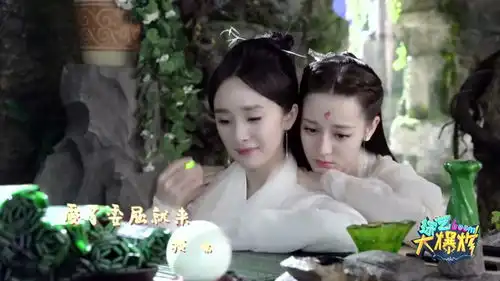 枕上书白浅大婚造型曝光杨幂一身素色华服气质出众