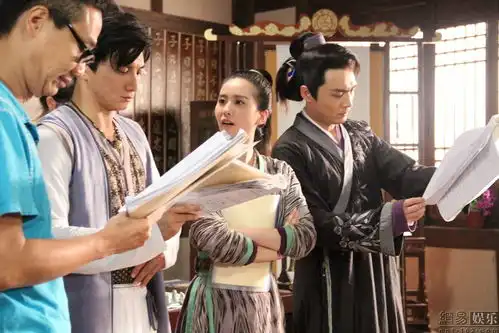 犀利仁师探班吴奇隆赞刘诗诗有喜感
