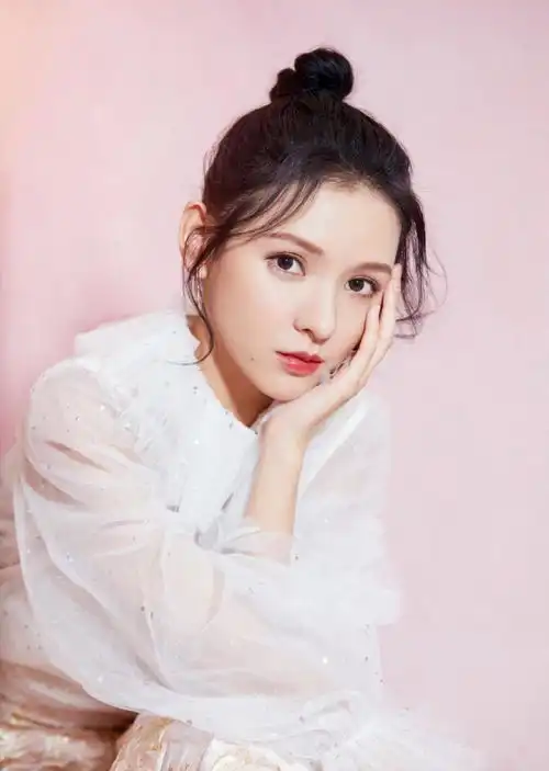 这个女星虽然不太红,不过因为太美常常被误认为是混血