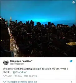 纽约皇后区变压器爆炸蓝色光芒照亮天际
