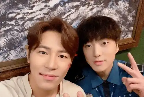 机医2嫩得能掐出水的实习生