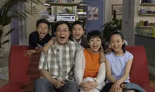 时隔23年我爱我家剧组重聚首,网友期待家有儿女重聚