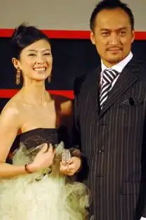 扮演盗梦空间反派的日本影帝渡边谦婚内出轨嫩女,被逐出豪宅
