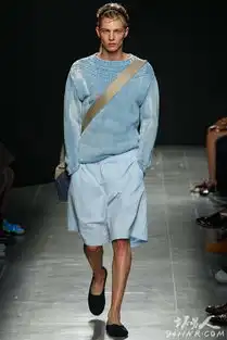 夏日百慕大短裤带给你重重惊喜去享受生活