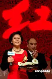 新版启动导演李少红接下此戏有三原因
