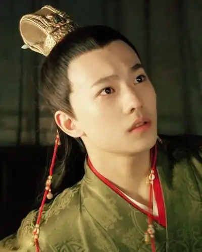 杨洋的发型,你最喜欢哪种
