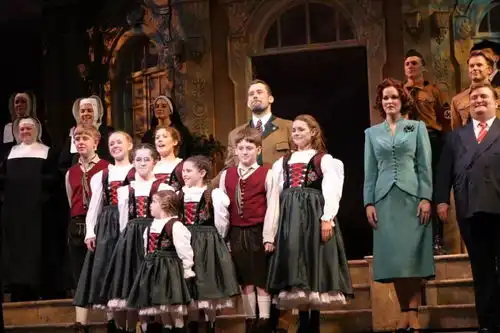 道路千万条,宅家第一条
