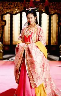 颖儿公主盛装明艳动人画皮2再曝华丽剧照
