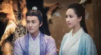 虐狗,张一山也跑不了,杨紫上海迪士尼亮男友啦
