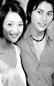 陈坤晒与周迅湿身剧照为其庆生你要幸福盘点两人亲密照
