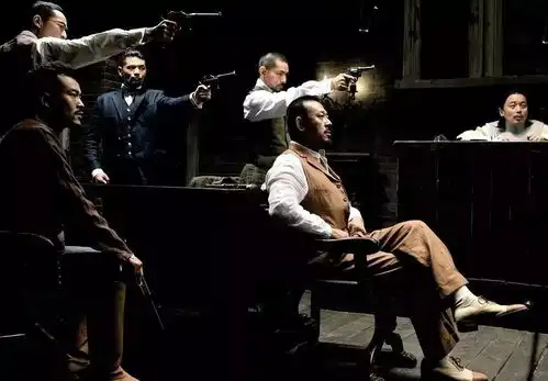 他是谁姜文周星驰徐克都找他剪预告片