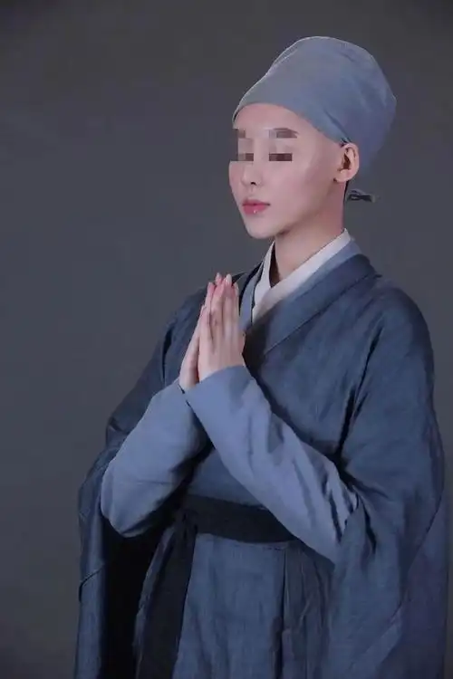 美女道士胡小慧落网,精通胡媚术,九名男徒弟揭露其中奥秘