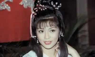 射雕英雄传里的黄蓉,实在是美貌,难怪郭靖为她抛弃蒙古公主
