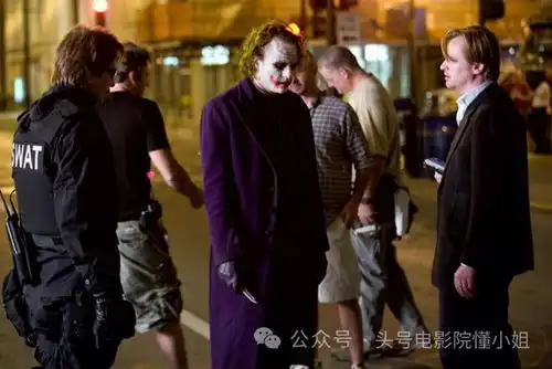 诺兰首拿金球奖,致敬蝙蝠侠去世小丑16年前写给他的信曝光