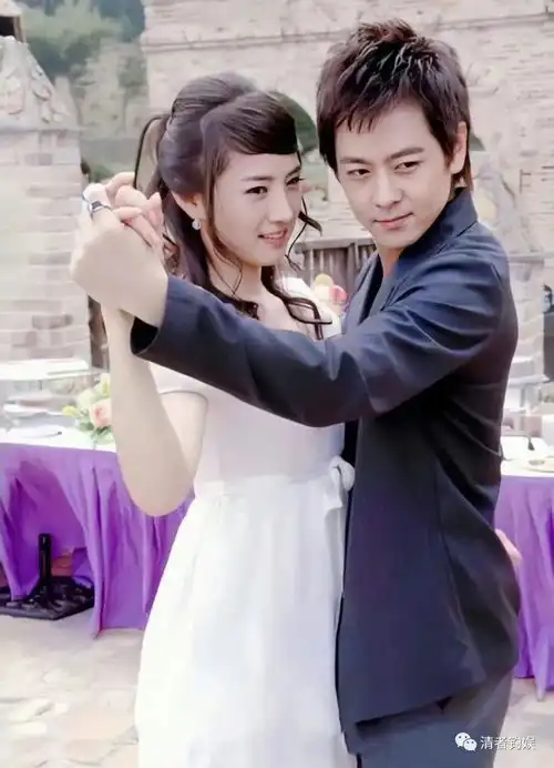 台偶top1林志颖刘荷娜16年后同框吃了防腐剂陈若仪阔太难当
