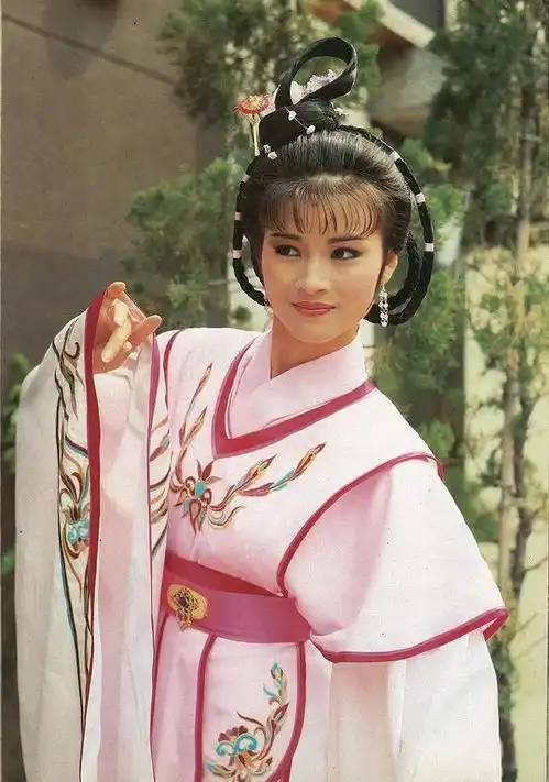 7080年代香港古装美女剧照欣赏,戚美珍黎美娴黄杏秀等