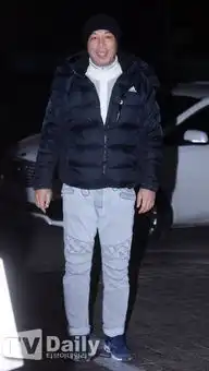 举重妖精金福珠举行终映宴真的好舍不得俊亨福珠
