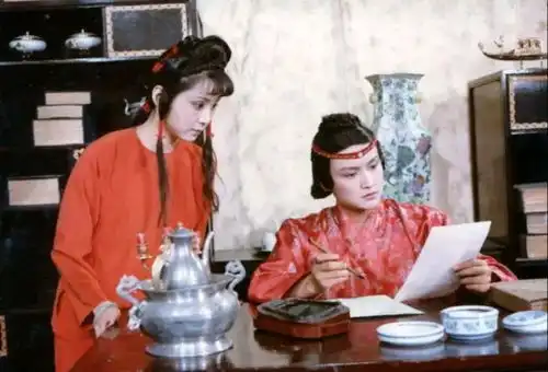 八七版红楼梦贾宝玉剧照