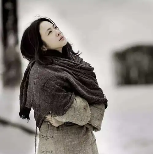 窈窕轻熟女修炼计玲珑腰线
