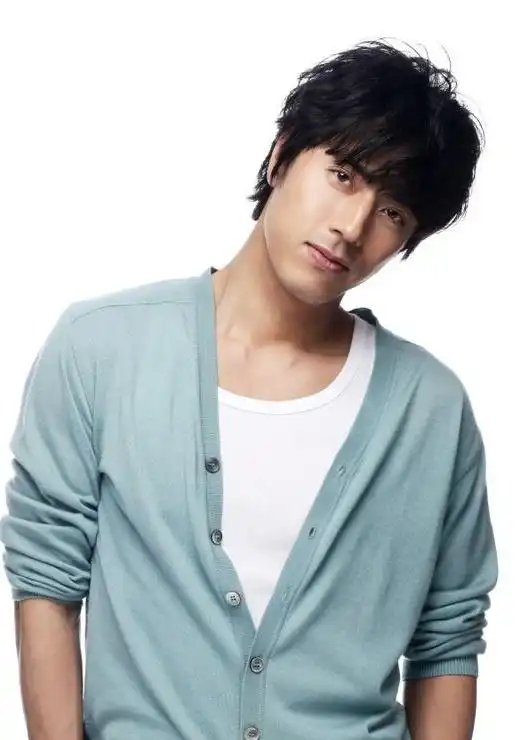 公子韩在硕放弃家产去演戏借天桥风云爆火,妻子外貌不输宋慧乔
