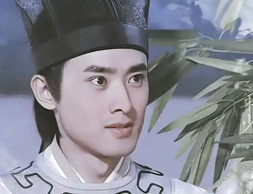 一句话决定拳王生死,王思聪对他恭恭敬敬,任泉的背景究竟有多牛