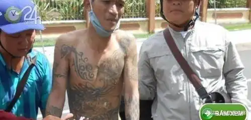 越南公安抓获的各种犯罪分子,看了你别笑
