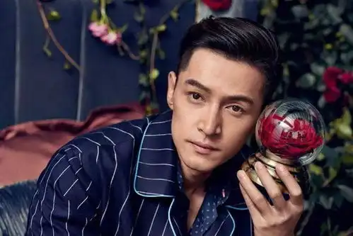 他与胡歌经历相似,凭那年重拾自信,在倾城中表现出色
