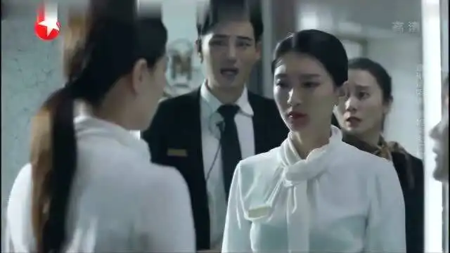 三十而已琳达暗下毒手,漫妮突发过敏
