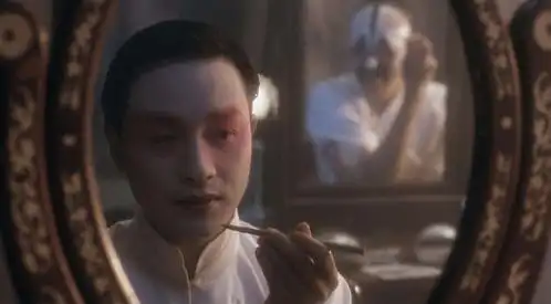 张丰毅回忆霸王别姬那时候都躲着张国荣,他根本不是在演戏
