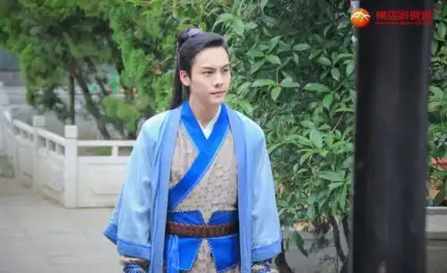 古剑奇谭探班照曝光,杨幂现场偷笑李易峰,郑爽马天宇关系好