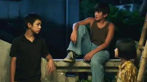 隐秘的角落严良和普普为朱朝阳买生日礼物,演绎了感人一幕