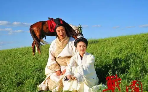 刚因司藤圈粉就被挖黑料,景甜真的不配红