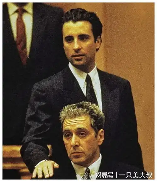 再刷教父3,我明白了为什么迈克是末代教父
