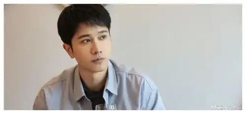 白色城堡网友争议点女主长得不自然,医疗剧感情戏过多
