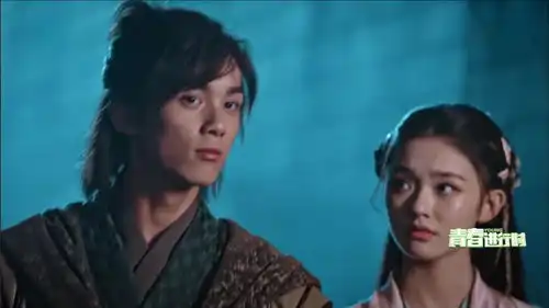 斗破苍穹萧炎夜闯皇宫,正牌女友小三齐陪伴