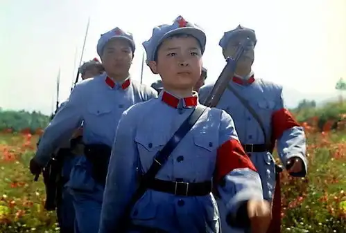 这不是瞎扯,都是实话,六七十年代的农村人,晚上都干什么
