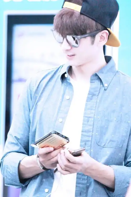 三生三世枕上书凤九的爱慕者太多,还一个比一个帅