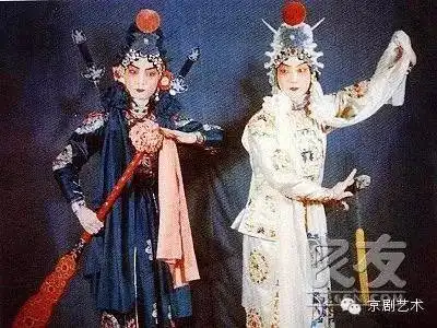 京剧界诸位艺术家白蛇传中扮相