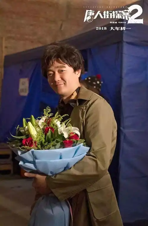 中年出轨,为爱背叛兄弟他是宋丹丹女婿,跳广场舞走红,如今成27亿票房影帝