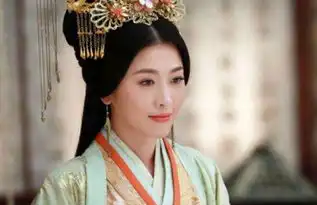 她出身平民,却成为皇帝宠妃,怀孕14月生下皇子,竟被皇帝赐死