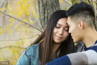 明年婚姻宫动,能有恋爱之象抓住机会能修成正果