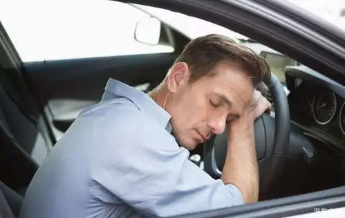 酒后在车里睡觉,交警判罚结果惹争议车主开空调都不行
