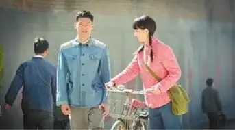 路遥平凡的世界是怎么写出来的